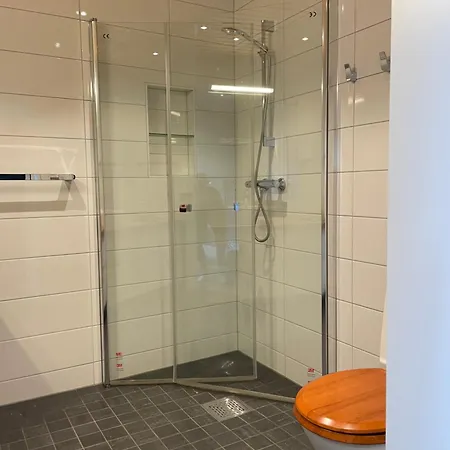 Lägenhet Koselig Kjellerleilighet Molde