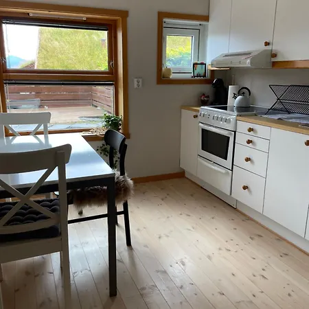 Appartement Koselig Kjellerleilighet